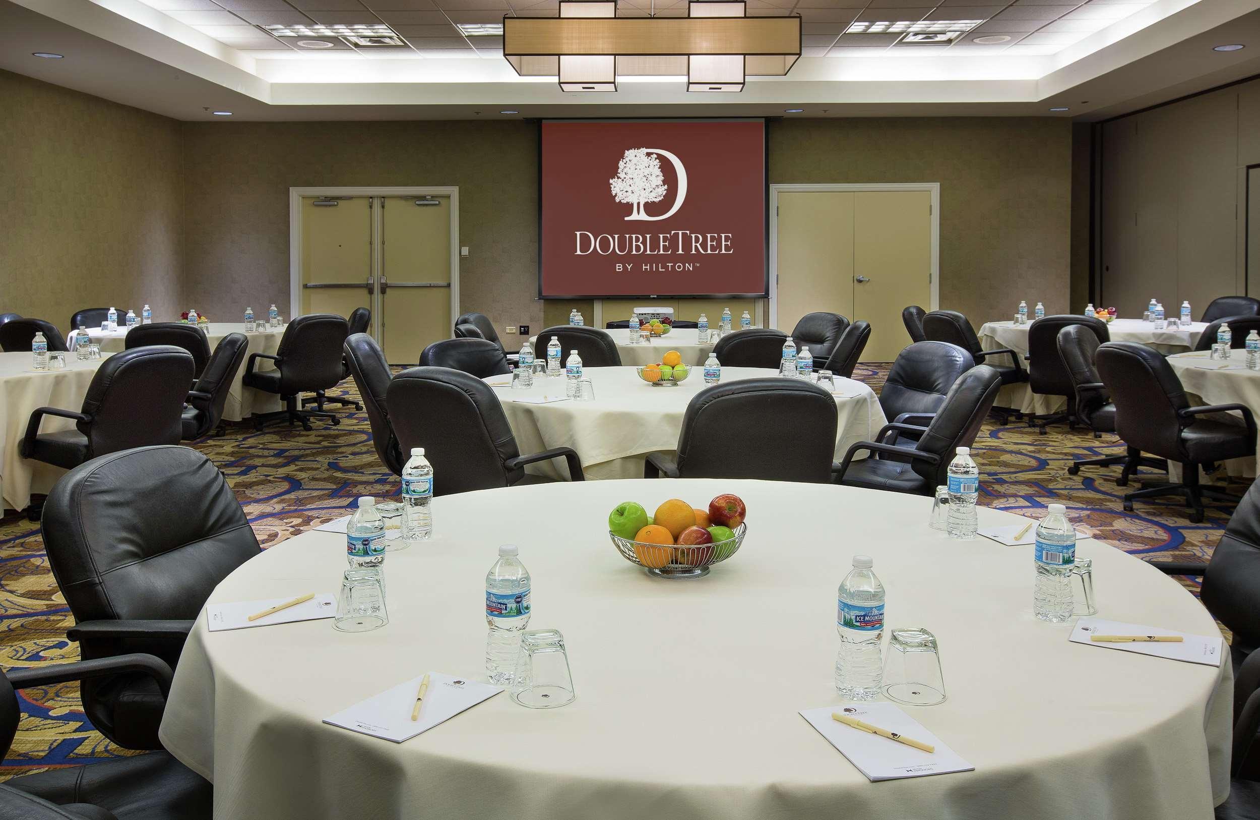 Doubletree By Hilton Chicago O'Hare Airport-Rosemont Hotel Ngoại thất bức ảnh
