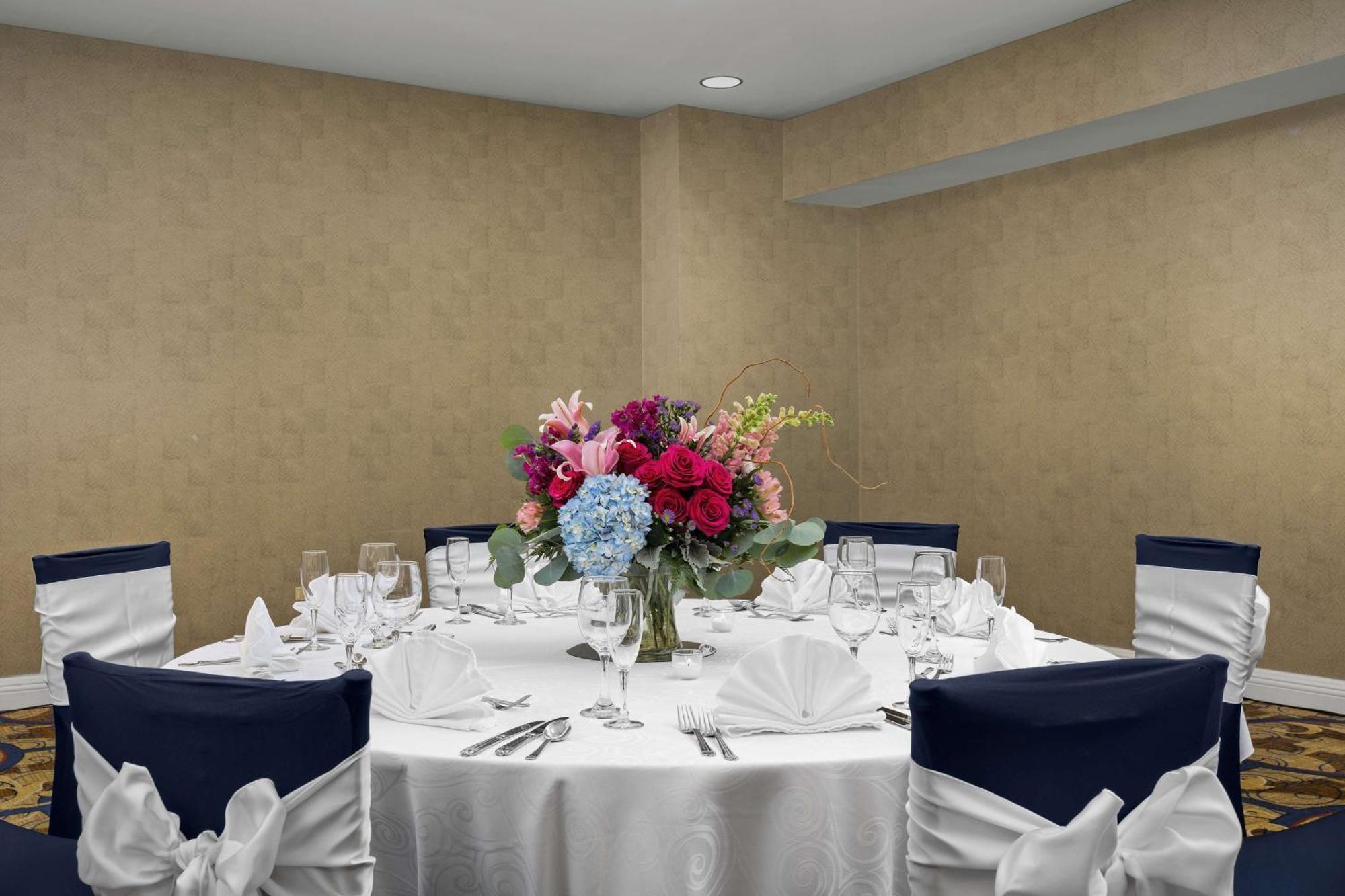 Doubletree By Hilton Chicago O'Hare Airport-Rosemont Hotel Ngoại thất bức ảnh