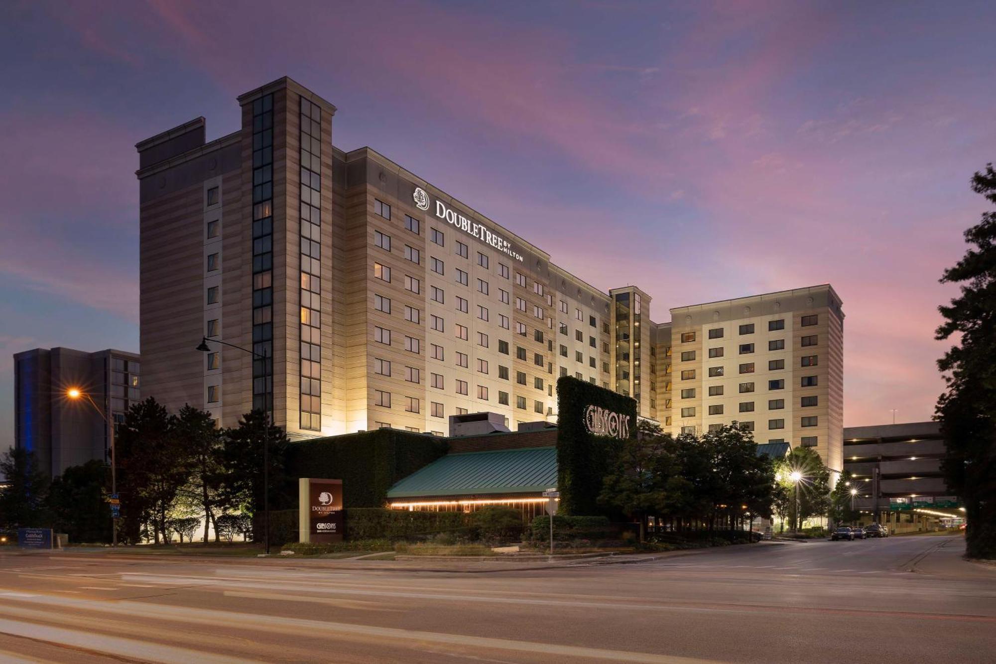 Doubletree By Hilton Chicago O'Hare Airport-Rosemont Hotel Ngoại thất bức ảnh